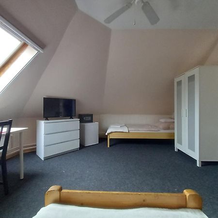 Hotel Sikfokut Noszvaj Oda fotoğraf