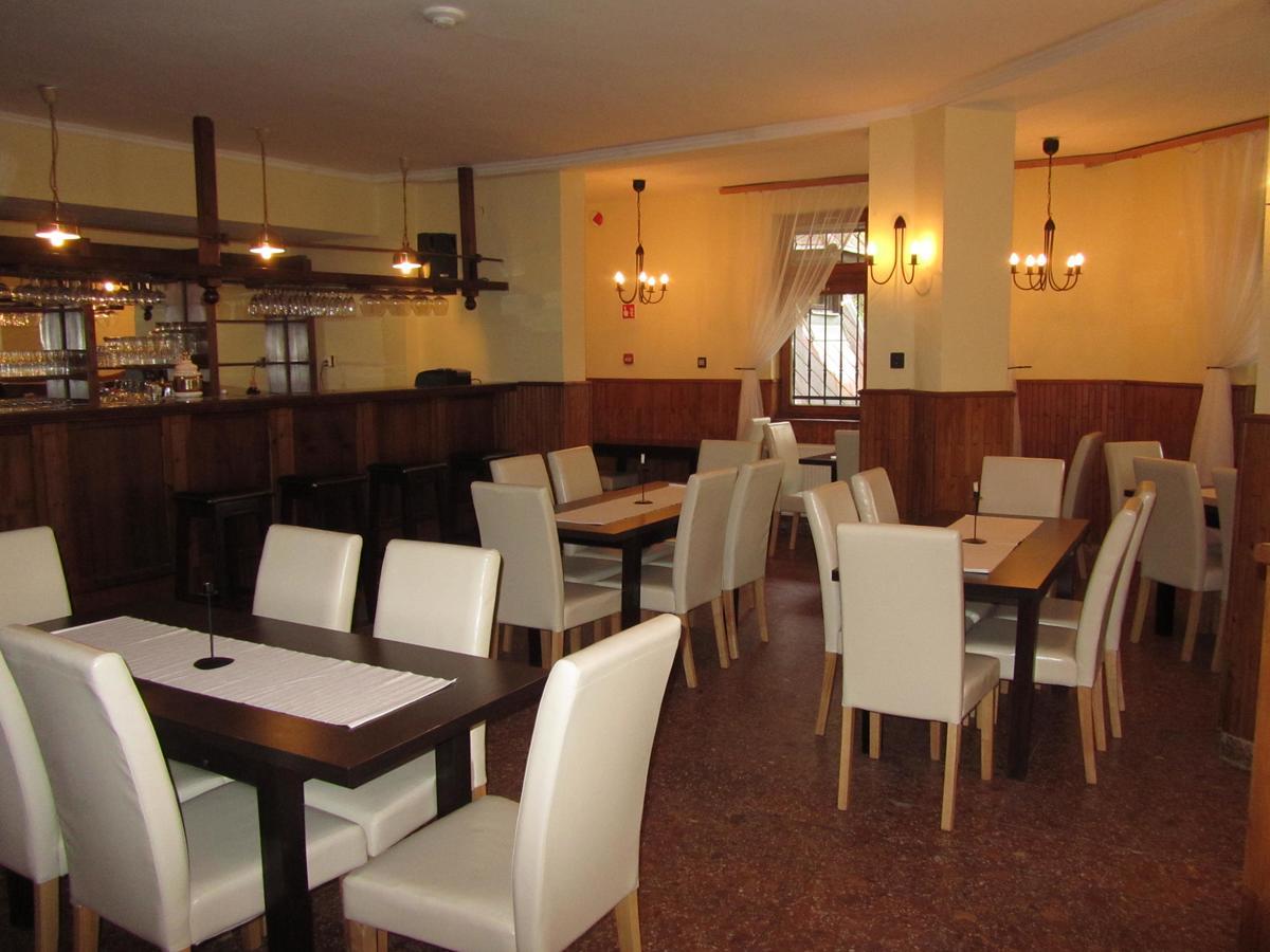 Hotel Sikfokut Noszvaj Dış mekan fotoğraf