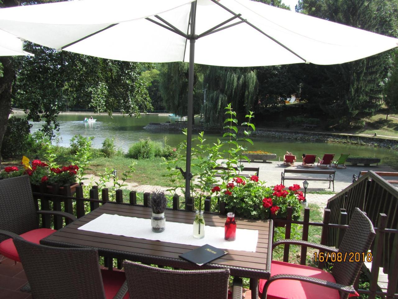 Hotel Sikfokut Noszvaj Dış mekan fotoğraf